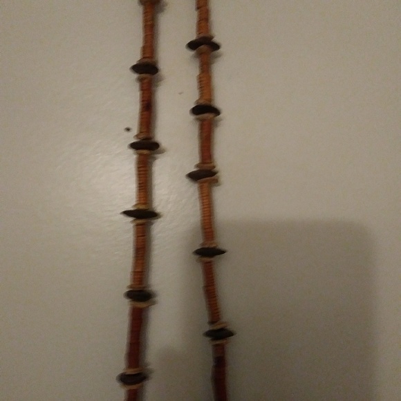 Wooden Tribal Safari Necklace - Picture 3 of 4